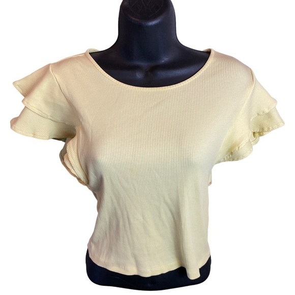 Zara Tops - Zara Ruffled Yellow Sleeveless Top Size Medium